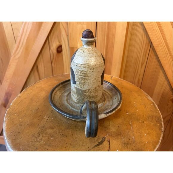 Vintage Signed Pottery Oil Jar Hand Painted Hand Made Signed Bussey (8604) Damag - Picture 3 of 9